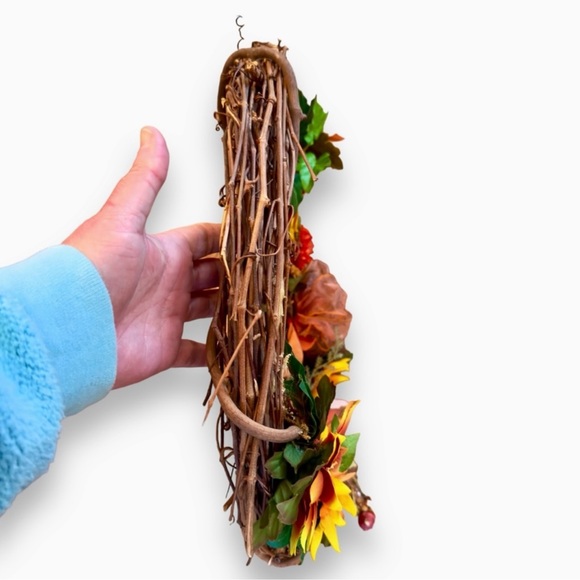 16”x15” Rustic Sunflower Mum & Daisy Wooden Grapevine Wreath - Fall Floral - Picture 9 of 15